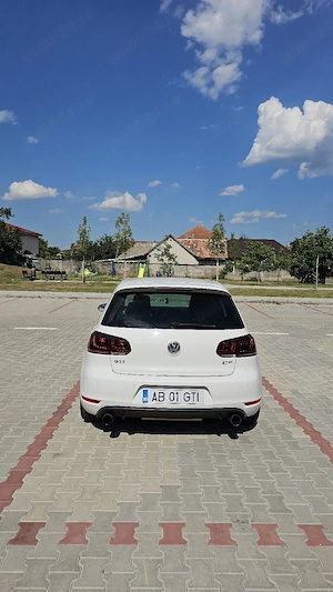 Volkswagen Golf 6 GTI - imagine 4