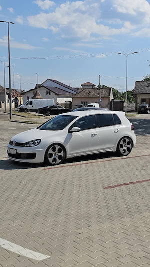 Volkswagen Golf 6 GTI - imagine 2