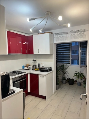 Apartament Decomandat 3 Camere Triaj Brasov - imagine 3