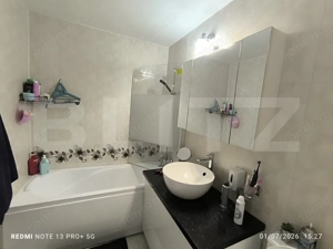 Apartament cu 2 camere, 2 parcari, curte+foisor - imagine 9