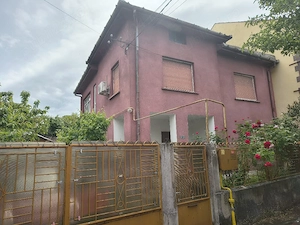 Propietar vând casă 
