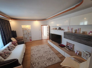 Casa de vanzare, 5 camere, ultracentral, 400 m de Piata Civica, teren 384 mp, full mobilat, toate ut - imagine 5