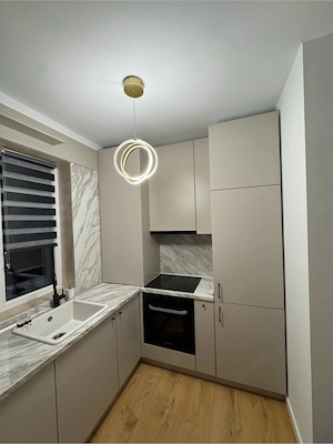 Vand apartamen 2 camere city Nord  - imagine 8