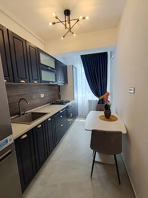 Apartament 2 camere   loc parcare  proprietar  sect 4