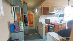 Apartament cu două camere, etajul unu, decomandat, zona Poliție -  O.M., Hunedoara. - imagine 8