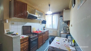 Apartament cu două camere, etajul unu, decomandat, zona Poliție -  O.M., Hunedoara. - imagine 9