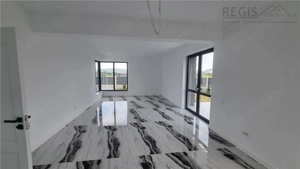 Vila moderna de 4 camere zona Sanpetru - imagine 5