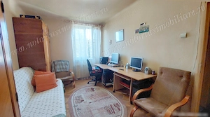 Apartament cu două camere, etajul unu, decomandat, zona Poliție -  O.M., Hunedoara. - imagine 3