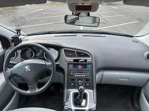 Peugeot 5008 - 1.6 HDi - Clima Senzori  - imagine 7