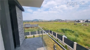 Vila moderna de 4 camere zona Sanpetru - imagine 18