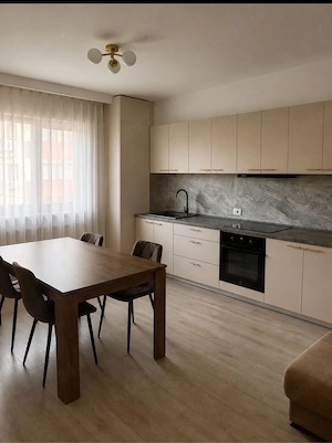 Apartament 3 camere - imagine 2