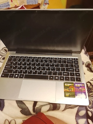 Laptop bun