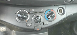 Nissan Micra  1.2 Benzină   An 2008 - imagine 6
