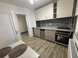 Inchiriez apartament 2 camere