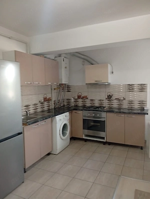 Inchiriez Apartament Nicolina  - imagine 2