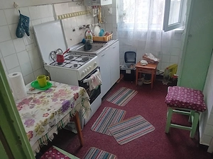 Apartament 2 camere, ultracentral, 50 mp, etaj 1, centrală termică, termopan, termoizolat - imagine 8