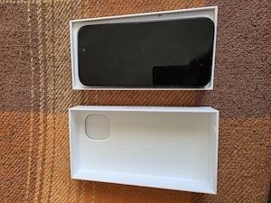 Vand I-phone 15 black 