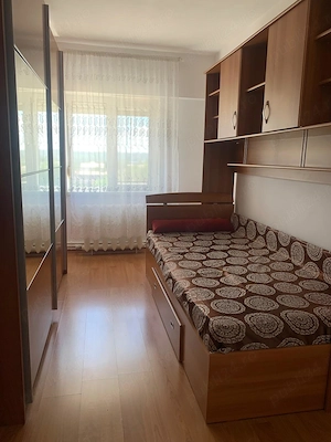 De vanzare apartament 3 camere  - imagine 7