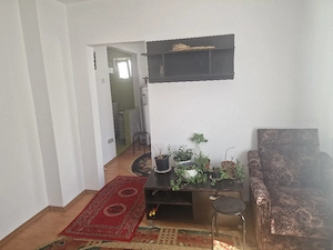 Ap 2 Cam Darmanesti 40mp etaj 1 la cheie renovat centrala termopan