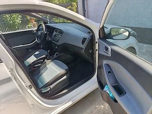 Vând Hyundai i20 din anul 2019 - imagine 3