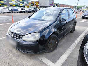 Volkswagen Golf 5 V 1.6 FSI