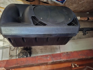 Vand boxă activă, 250w RMS,pe 15 inch