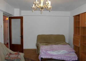 Garsoniera de inchiriat cu 3 camere in Ploiesti langa UCECOM  - imagine 2