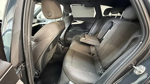 ** Audi A4 ** - imagine 12