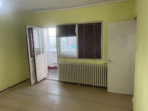 Garsoniera de vanzare zona Militari Gorjului - imagine 3