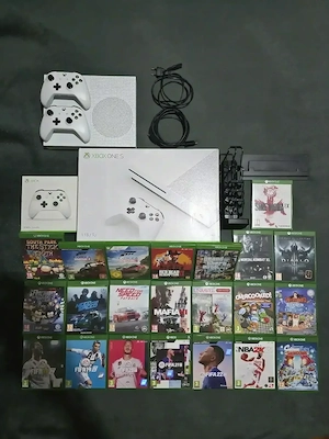 Xbox One S 1TB 22 jocuri 