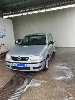 Vând Volkswagen Polo 