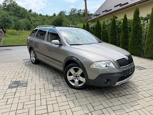 Skoda Octavia Scout 4x4 Xenon Carlig Climatronic 2.0 Diesel