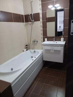 Apartament de închiriat 2 camere    Mamaia langa Hotelul Nevada 60 mp - imagine 5