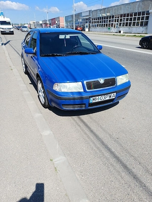 Skoda Octavia 1,6 Benzină  An 2007 Pret 1900 Negociabil