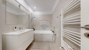 Apartament 3 camere - imagine 20