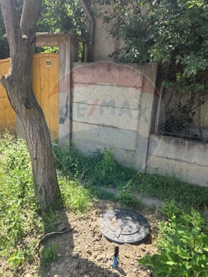 Casă cu gradina mare in Boiu - imagine 8