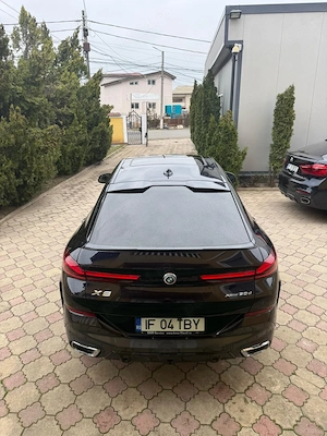 De vanzare Bmw x6 2020 si can am reengade 2021 Variante apartament casa ofer diferenta unde e cazu.