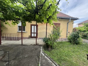 Casă superbă pe str. Hermann Oberth - imagine 2