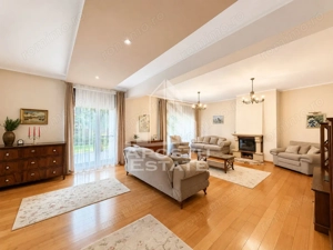 Casa individuala cu gradina si terasa, 6 camere, zona Mehala - imagine 2