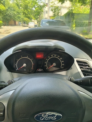 Ford fiesta Euro5 - imagine 9