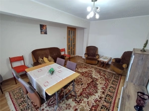 Oravita, Apt.4 Cam, 96mp , Zona Garii, Pret Negociabil - imagine 2