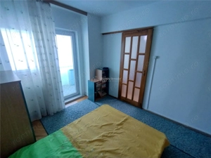 Oravita, Apt.4 Cam, 96mp , Zona Garii, Pret Negociabil - imagine 12