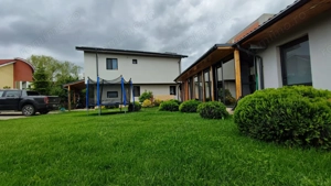 Duplex premium cu curte superb amenajată și anexă 80 mp