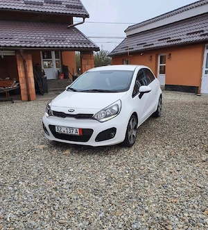 Kia Rio 1.4  - imagine 9
