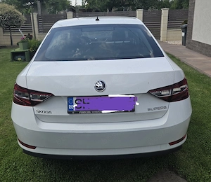 Skoda Superb  - imagine 4