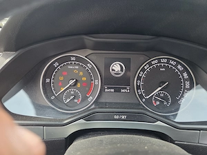 Skoda Superb  - imagine 5