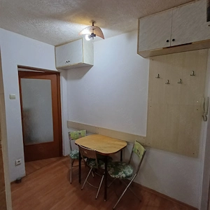 Vând apartament cu 2 camere  - imagine 9
