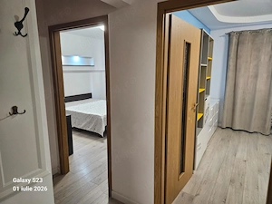 Închiriez apartament 3 camere decomandat, V. Aaron - imagine 5