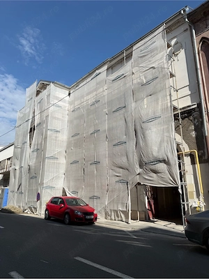 Angajam muncitori in domeniul constructilor,  