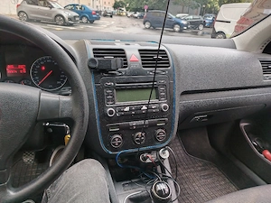 Golf 1.6 benzina - imagine 2